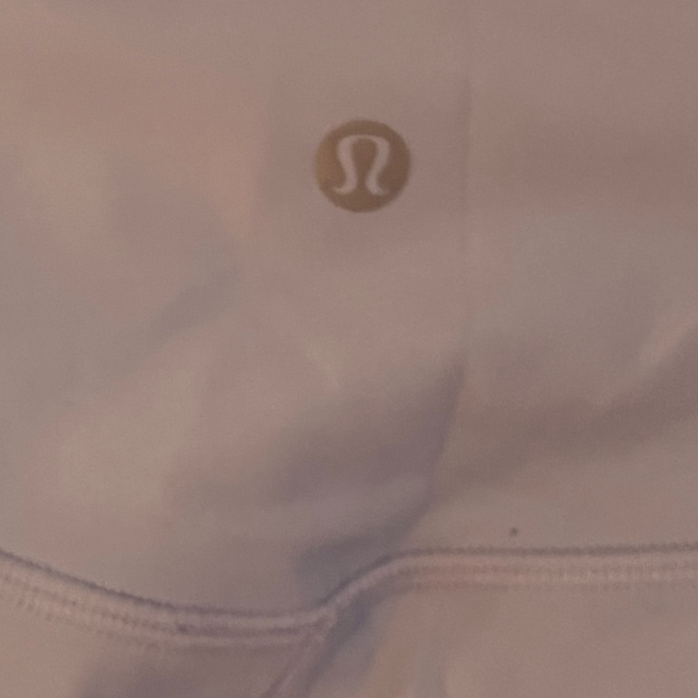 Lululemon size 4 - Picture 3 of 4